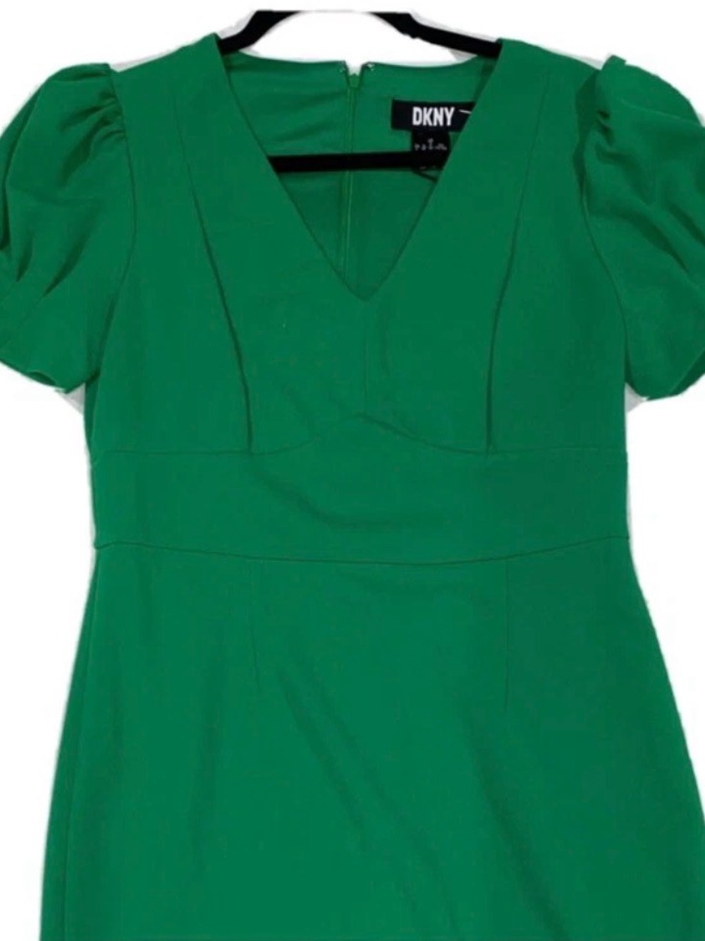 Ladies sz 8 DKNY Beautiful Green Dress
